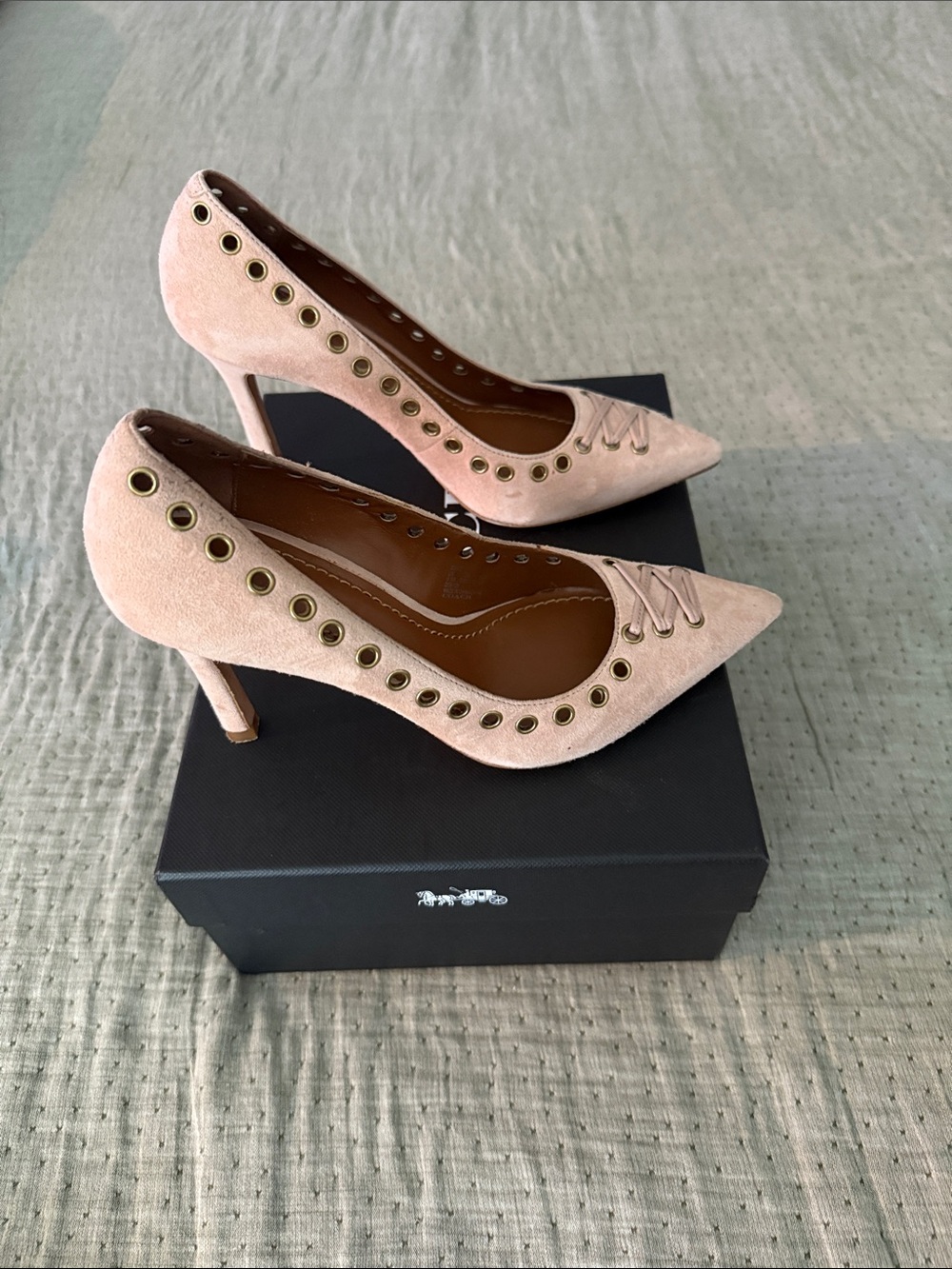Coach Pink Suede Pointed Lace-Up Pumps - Picture 4 of 4